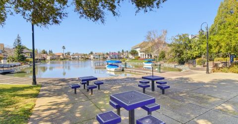 842 Cobble Cove Ln, Sacramento, CA 95831 Photo