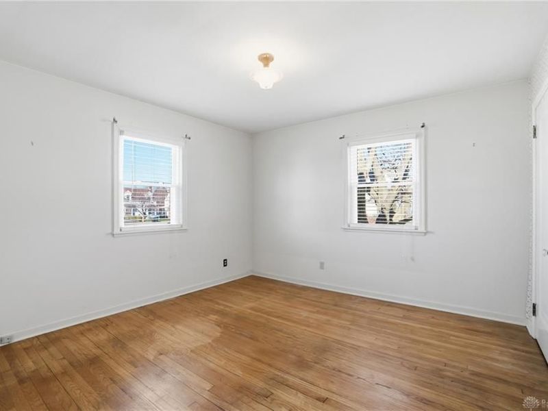 827 Snowhill Boulevard, Springfield, OH 45504 Photo 18