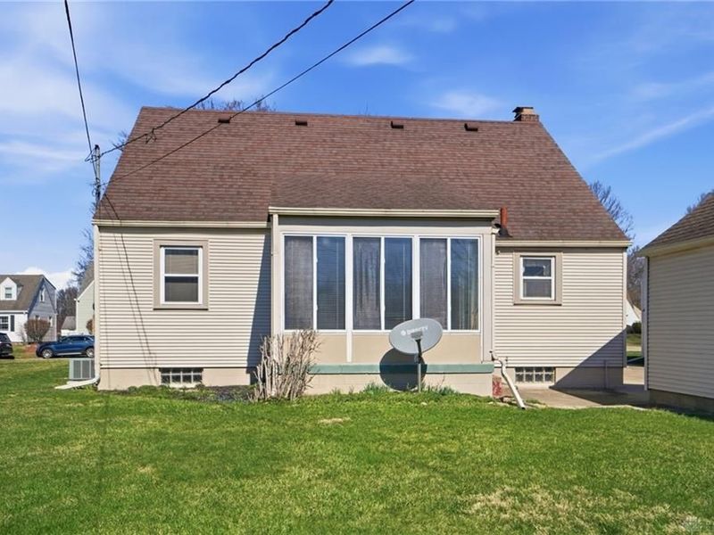 827 Snowhill Boulevard, Springfield, OH 45504 Photo 33