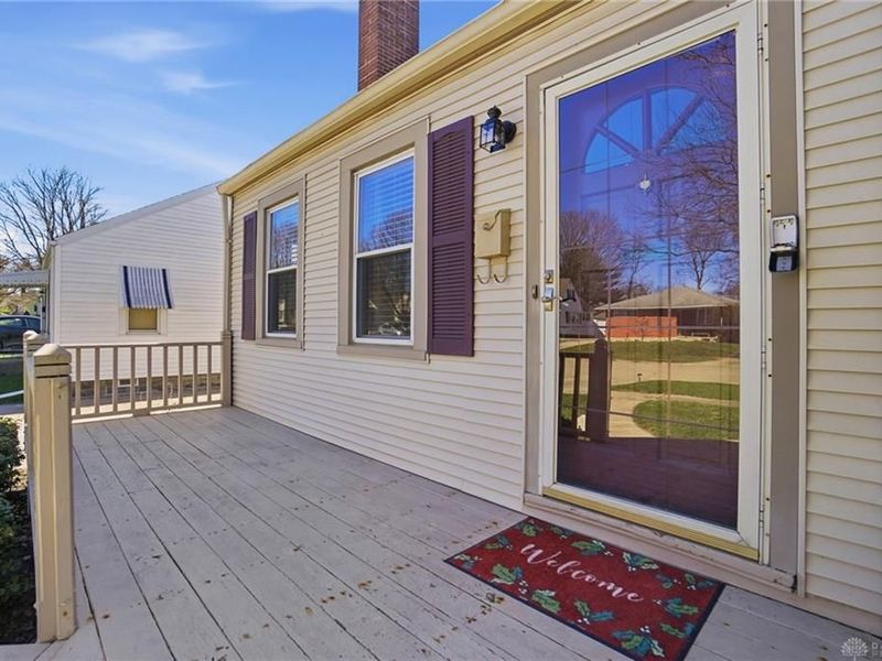 827 Snowhill Boulevard, Springfield, OH 45504 Photo 4