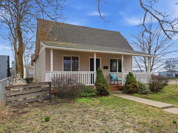 1902 E MALLON Ave, Spokane, WA 99202