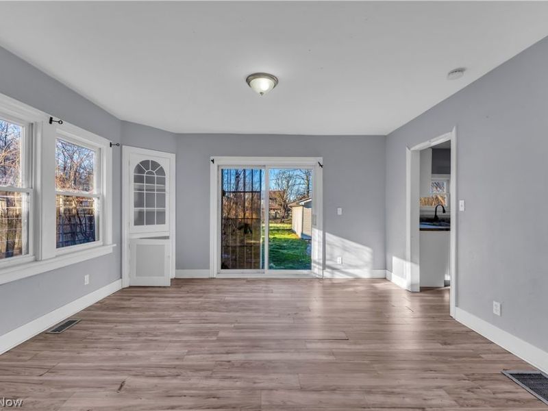 1858 Rudwick Road, Cleveland, OH 44112 Photo 9