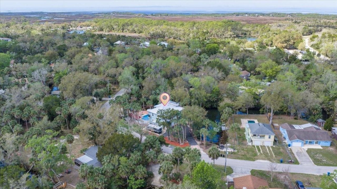 6093 Avenue Of The Palms, Weeki Wachee, FL 34607 Photo