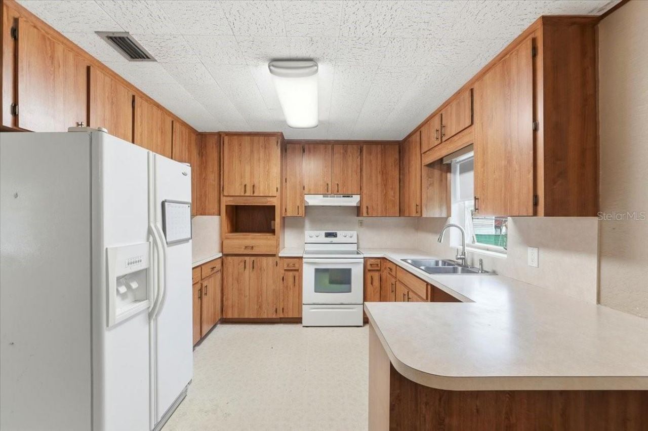 137 Highland Avenue, Auburndale, FL 33823 Photo