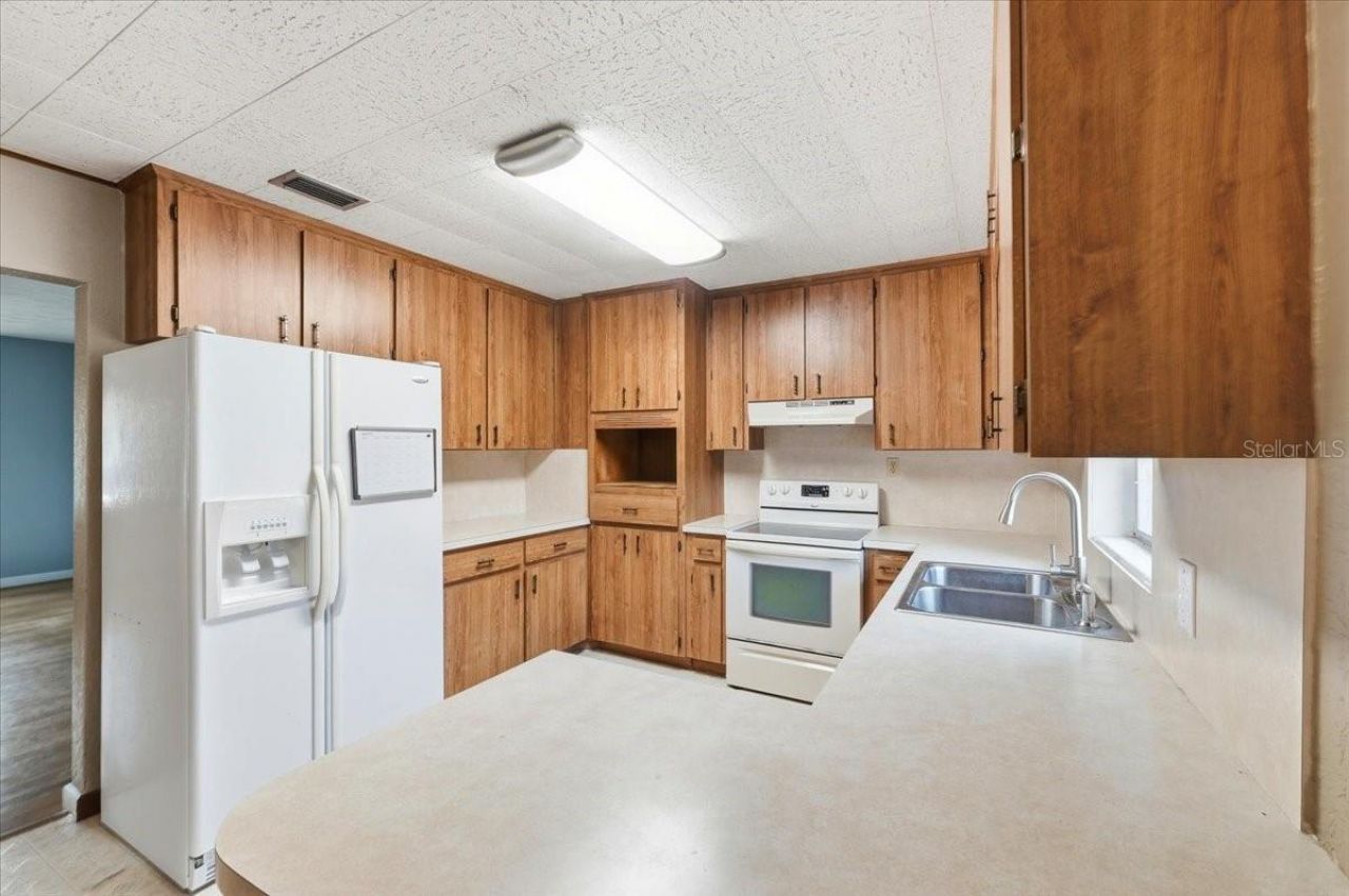 137 Highland Avenue, Auburndale, FL 33823 Photo