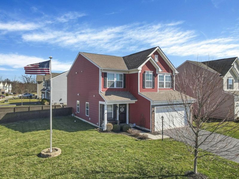 1552 Mary Lou Drive, Pataskala, OH 43062 Photo 1