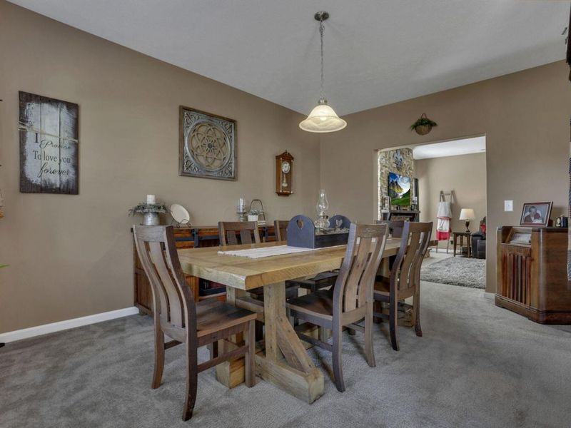 1552 Mary Lou Drive, Pataskala, OH 43062 Photo 17