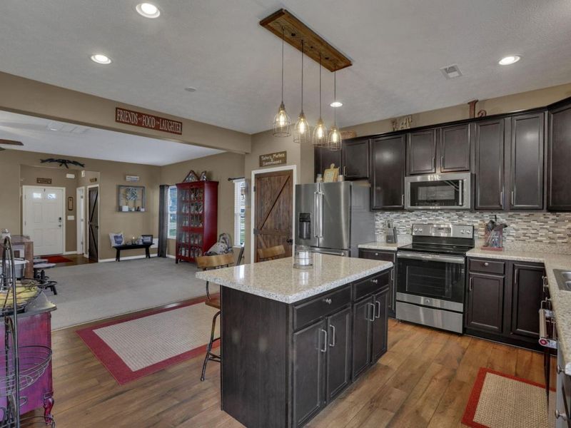 1552 Mary Lou Drive, Pataskala, OH 43062 Photo 23