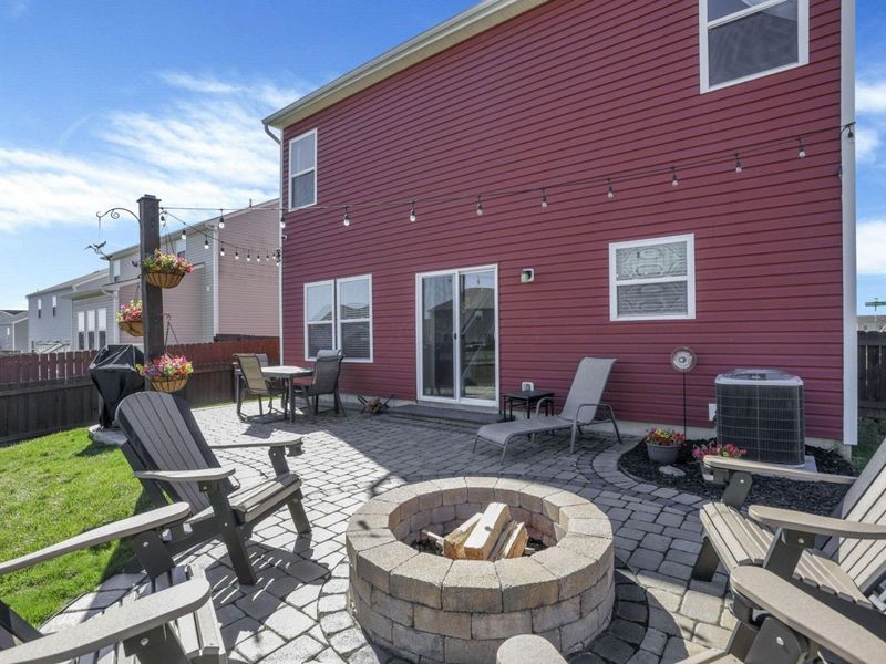 1552 Mary Lou Drive, Pataskala, OH 43062 Photo 4