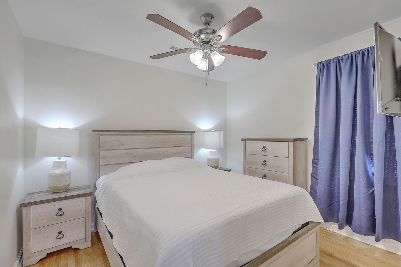 616 Semaht Street Photo 19