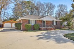 616 Semaht Street photo 4