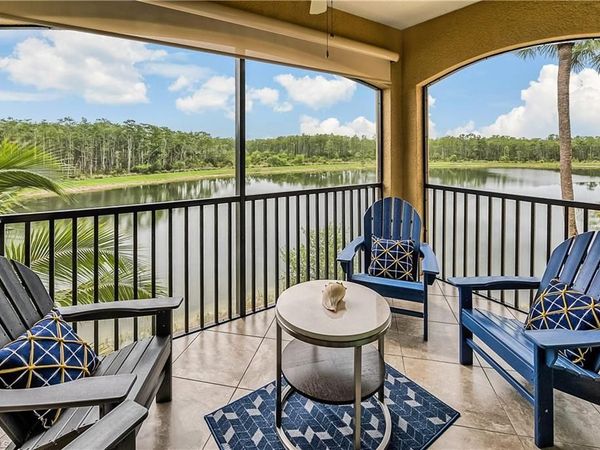 9572 Trevi CT , Unit 5037, NAPLES, FL 34113