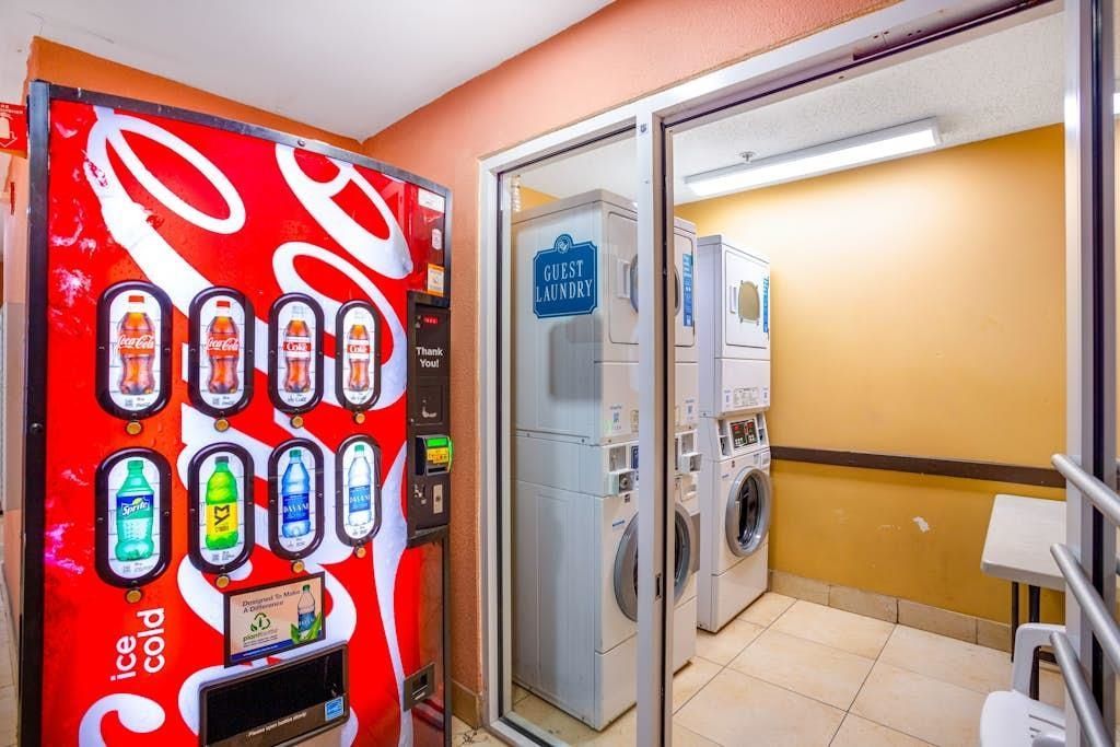 2701 S Ocean Blvd. Photo 28