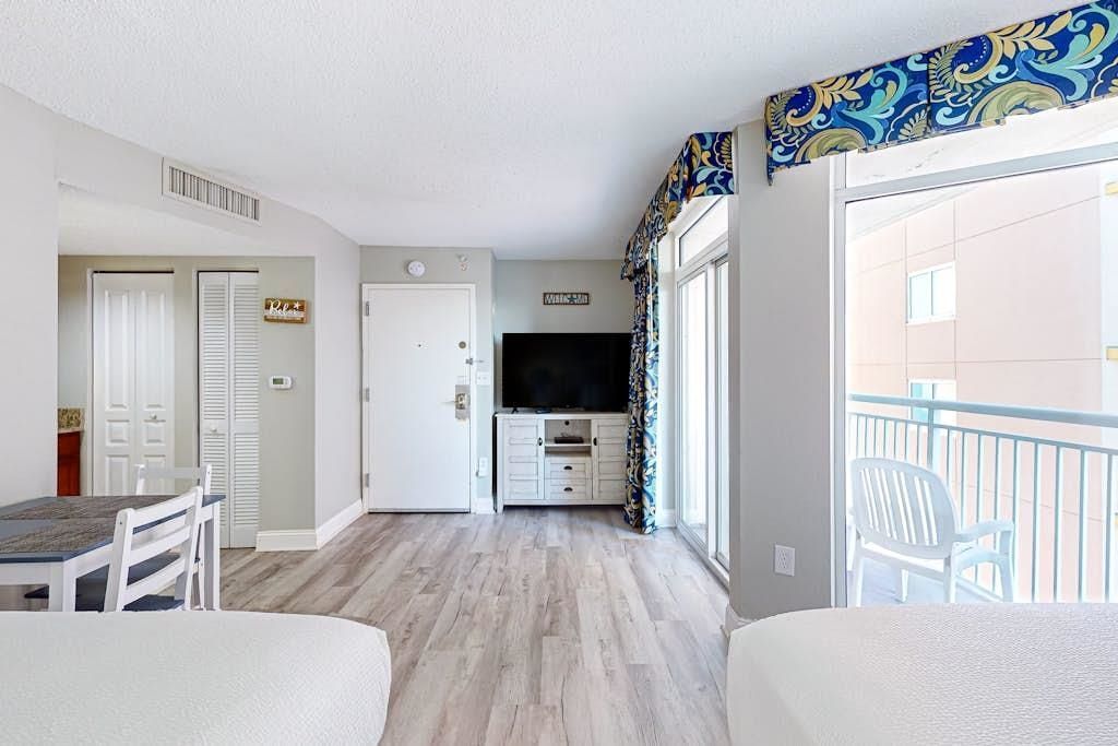 2701 S Ocean Blvd. Photo 7