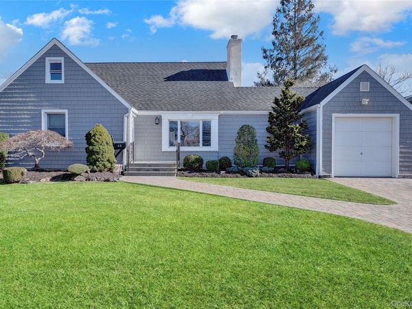 45 Gregory Avenue, Merrick, NY 11566