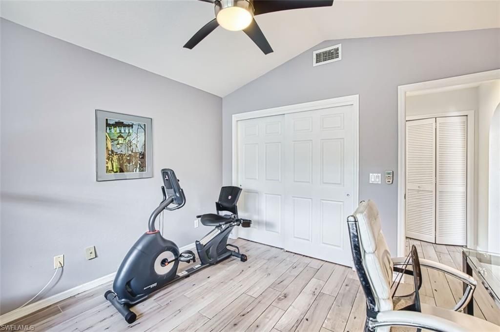 9917 Las Casas Dr, Fort Myers, FL 33919 Photo