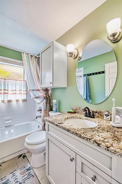 9917 Las Casas Dr, Fort Myers, FL 33919 Photo