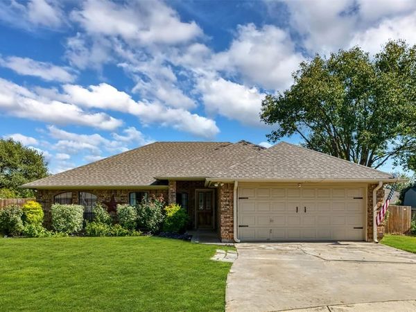 7633 Teresa Court, North Richland Hills, TX 76182