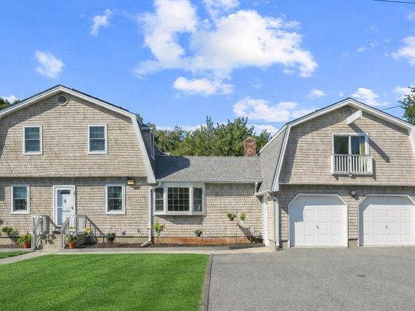 19 Keller Avenue, Swansea, MA 02777