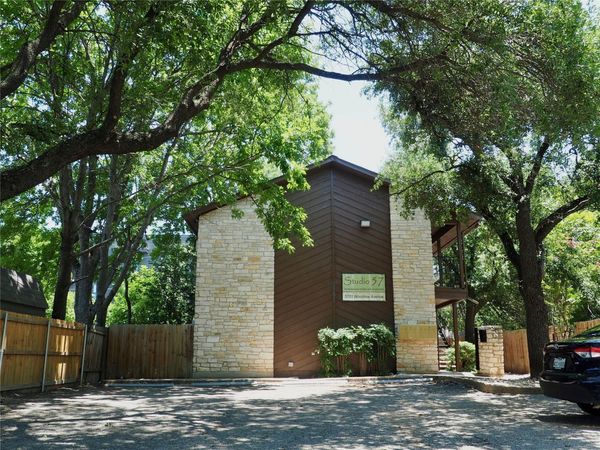 5701 Woodrow Ave, Unit 203, Austin, TX 78756