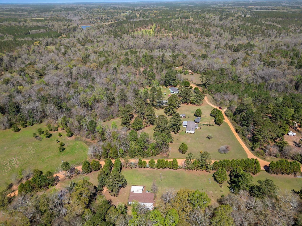 37 Whispering Pines Lane, Quincy, FL 32351 Photo