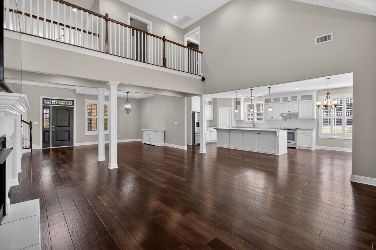 2417 Old Highway 52 Photo 10