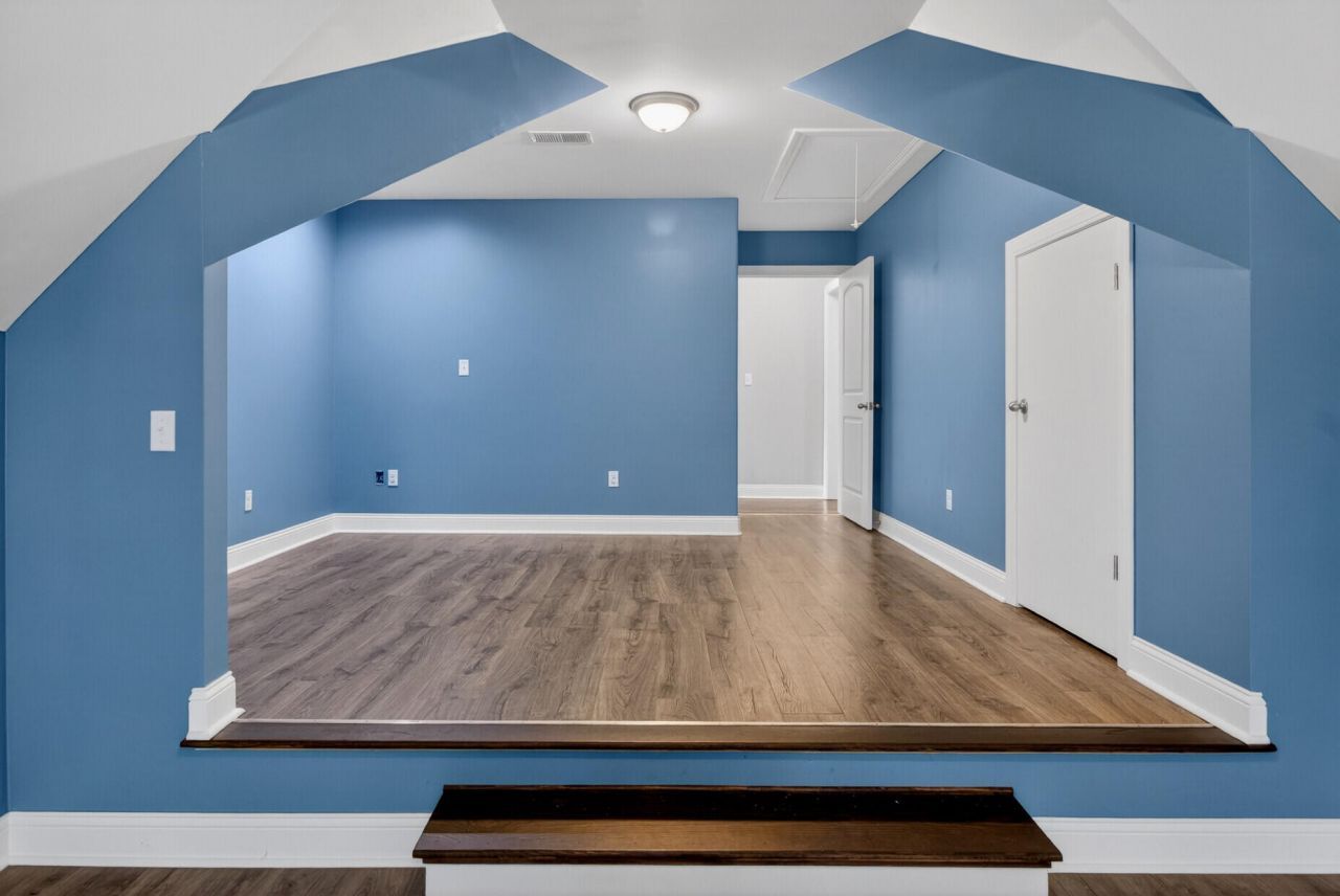 2417 Old Highway 52 Photo 21