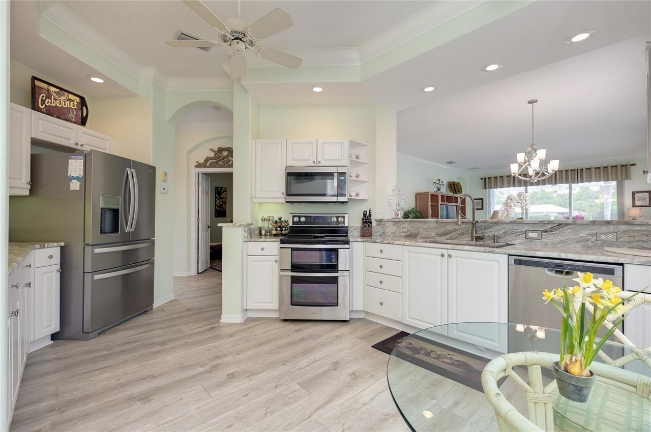 8639 54th Avenue Circle E, Bradenton, FL 34211 Photo