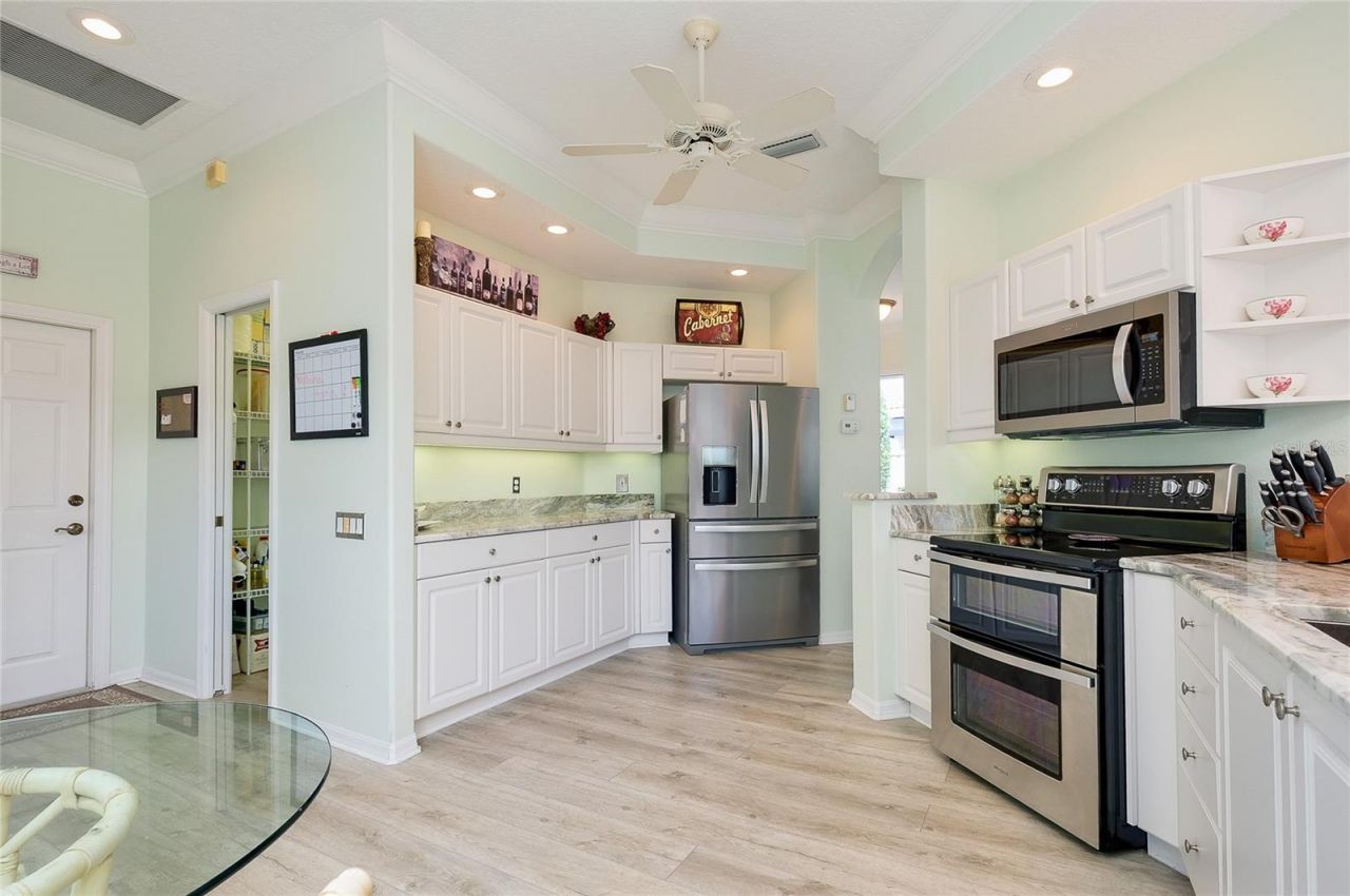 8639 54th Avenue Circle E, Bradenton, FL 34211 Photo