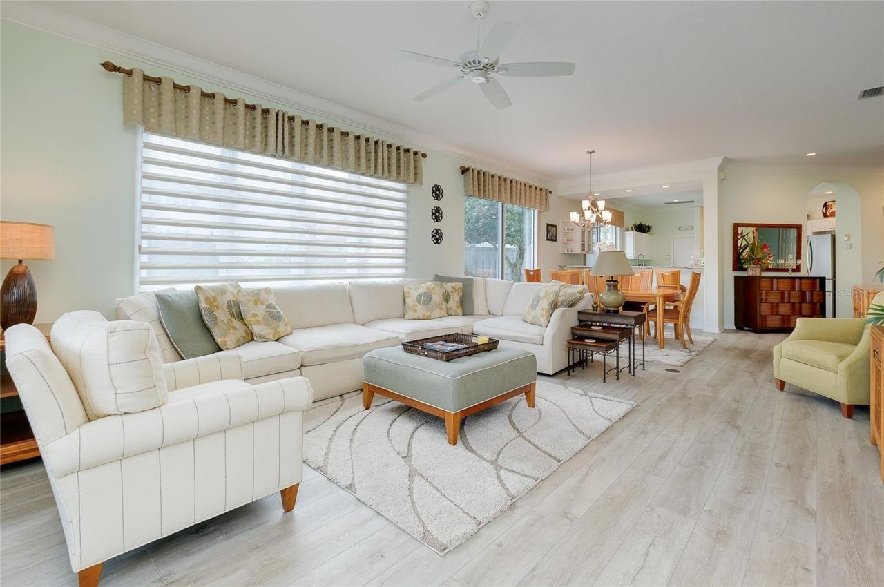 8639 54th Avenue Circle E, Bradenton, FL 34211 Photo