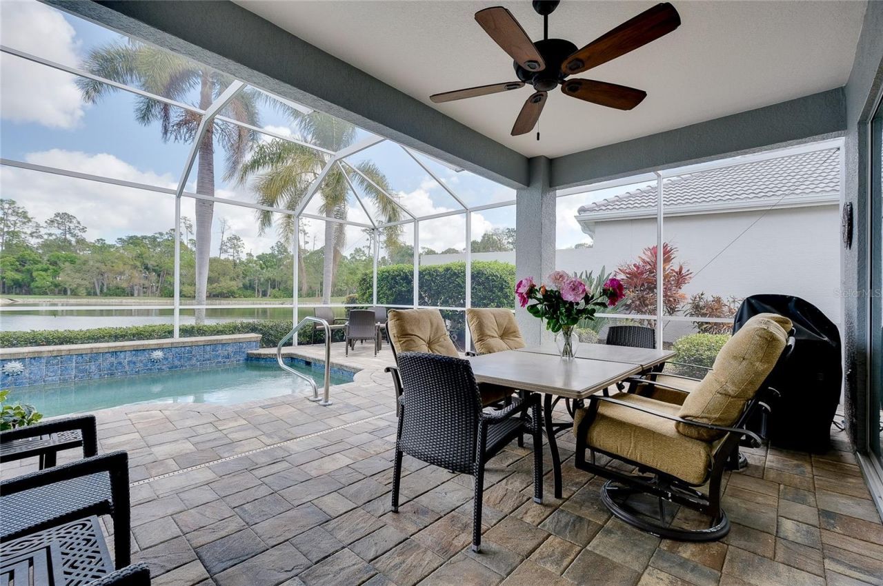 8639 54th Avenue Circle E, Bradenton, FL 34211 Photo