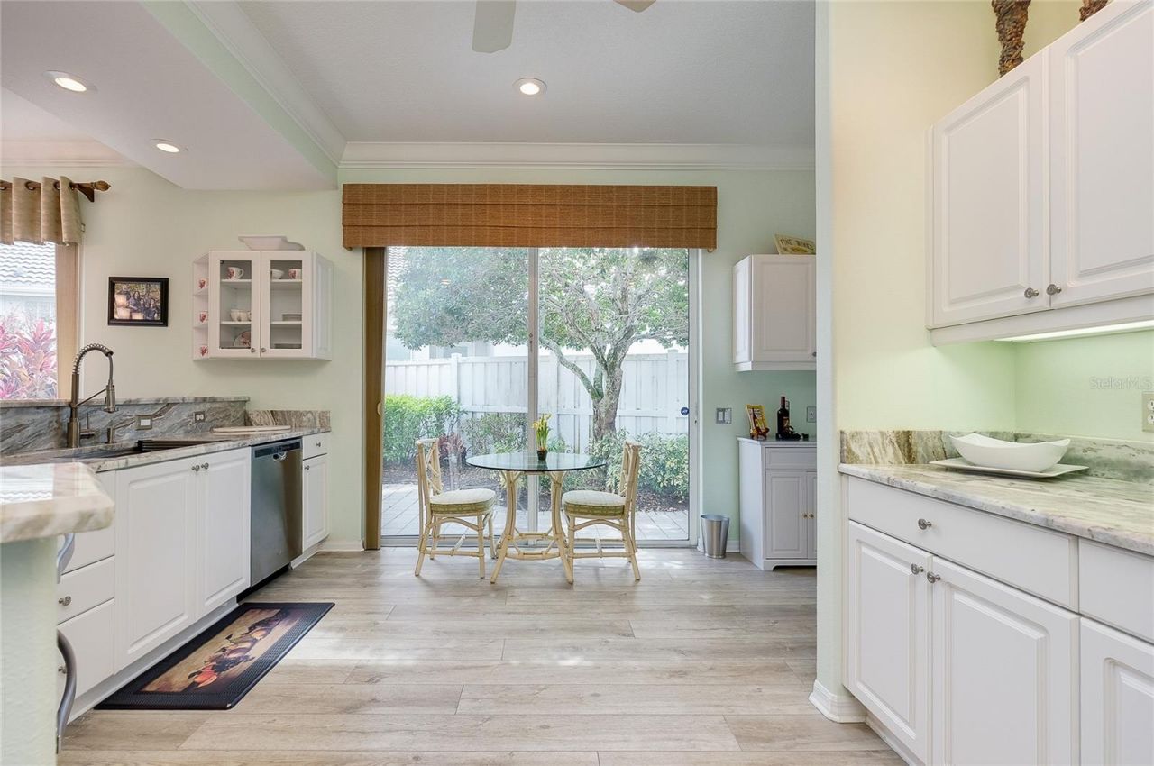 8639 54th Avenue Circle E, Bradenton, FL 34211 Photo