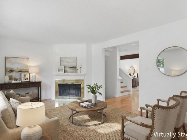 45 Stacey Circle, Windham, NH 03087