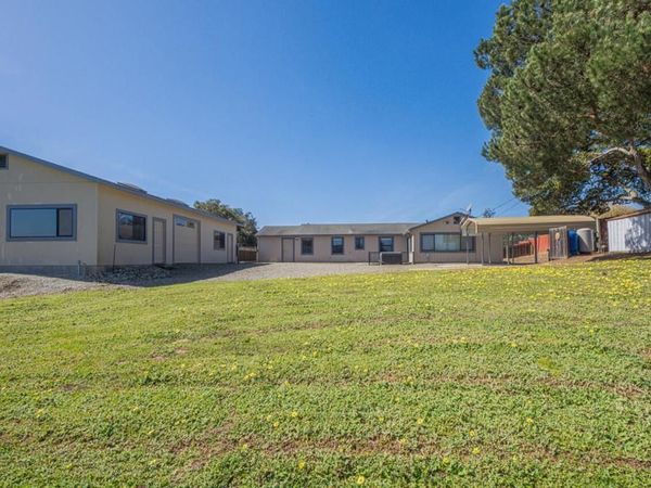9340 Pollock Lane, Salinas, CA 93907