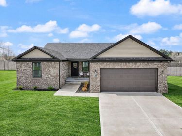 266 Lone Oak Drive, Somerset, KY 42503