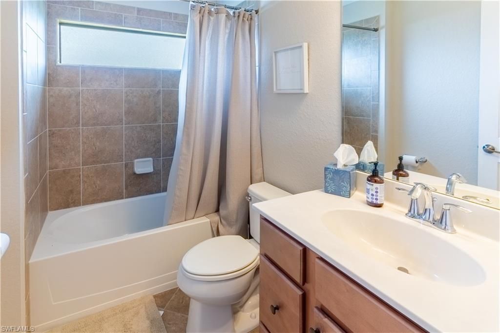 9521 Avellino Way, Unit 2426, Naples, FL 34113 Photo