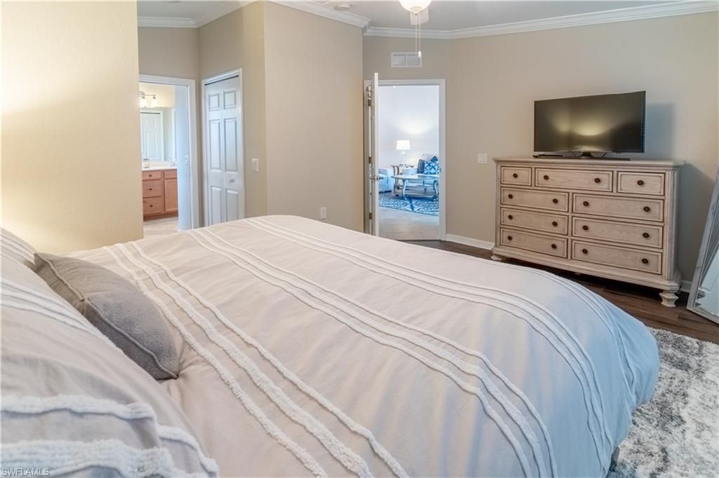 9521 Avellino Way, Unit 2426, Naples, FL 34113 Photo