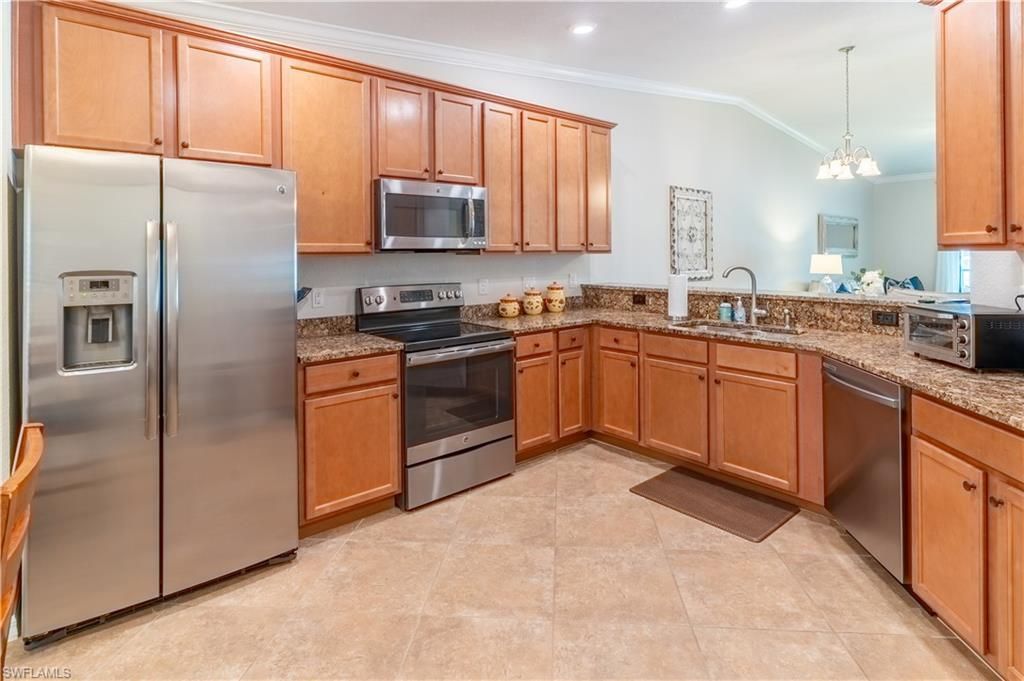 9521 Avellino Way, Unit 2426, Naples, FL 34113 Photo