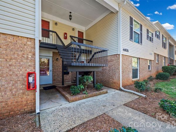 4605 Coronado Drive, Unit P, Charlotte, NC 28212