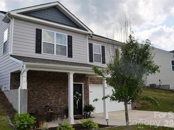183 Marathon Lane, Candler, NC 28715