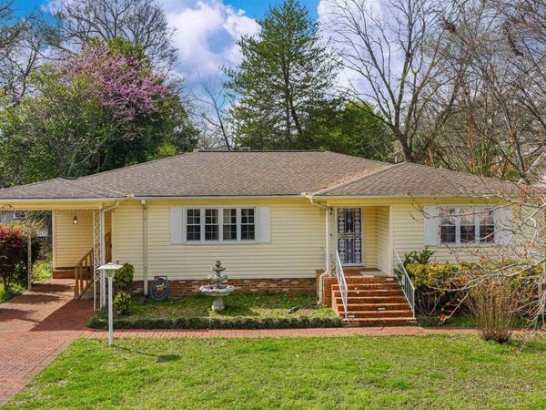 305 S 8th Street, Gadsden, AL 35903