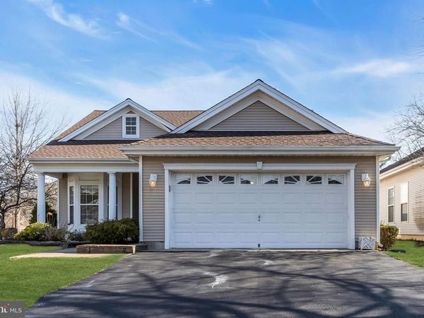 12 BELLFLOWER DRIVE, LAKEWOOD, NJ 08701