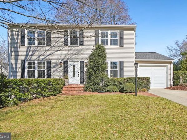 4 CAMDEN COURT, ROCKVILLE, MD 20850