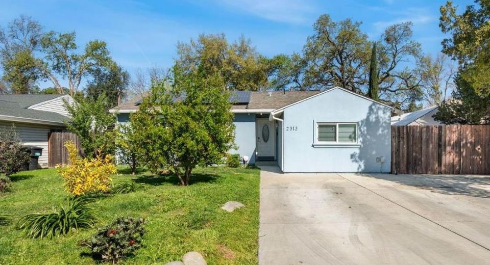 2313 Laredo Rd, Sacramento, CA 95825 Photo