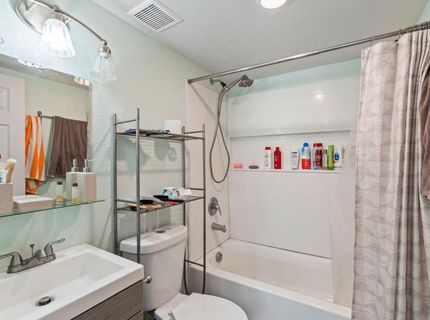 2313 Laredo Rd, Sacramento, CA 95825 Photo