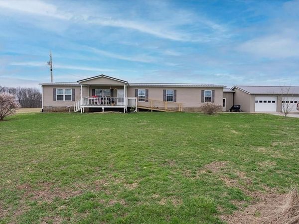 1926 Fairview Road, Peebles, OH 45660