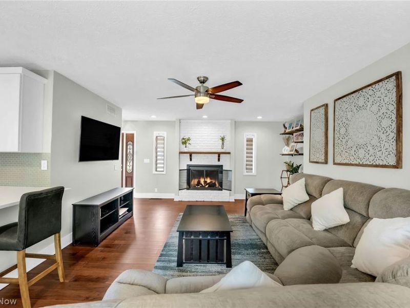 11586 Pleasant Ridge Place, Strongsville, OH 44136 Photo 18