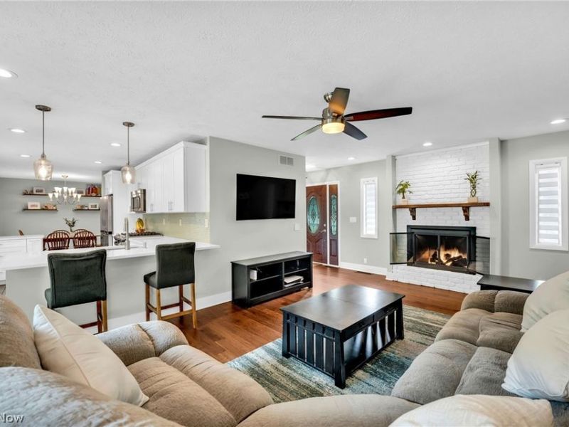 11586 Pleasant Ridge Place, Strongsville, OH 44136 Photo 19