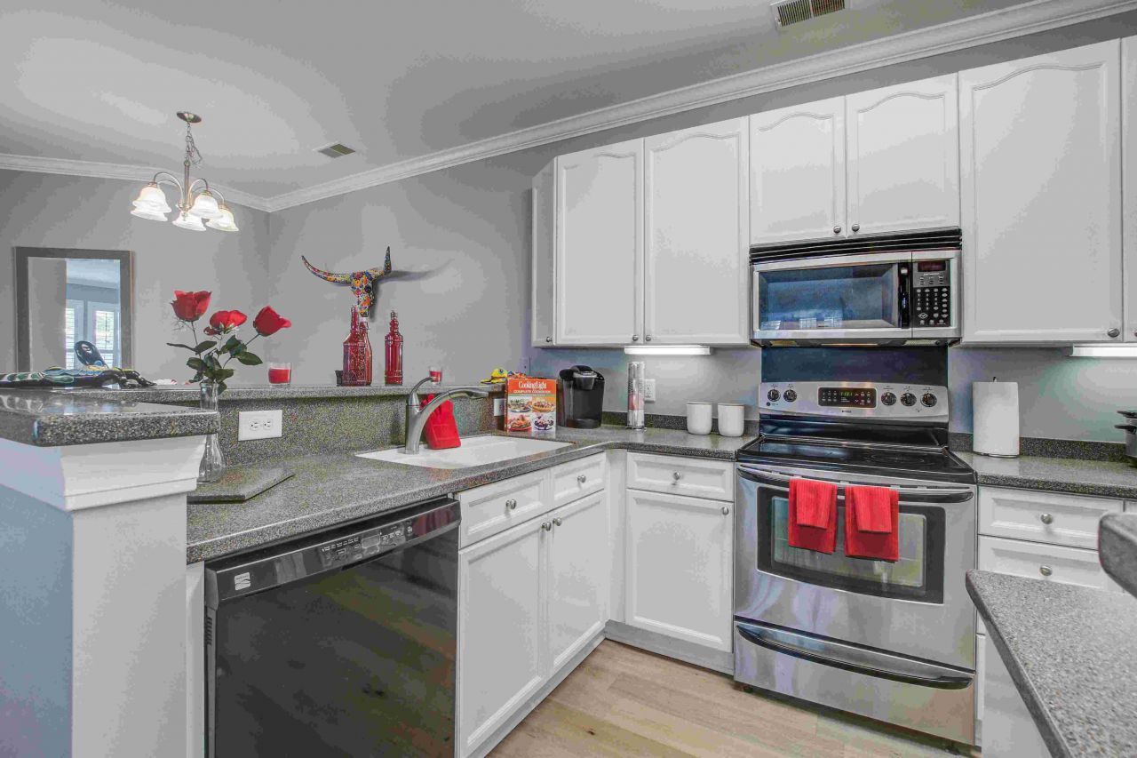 163 Golfview Lane Photo 6