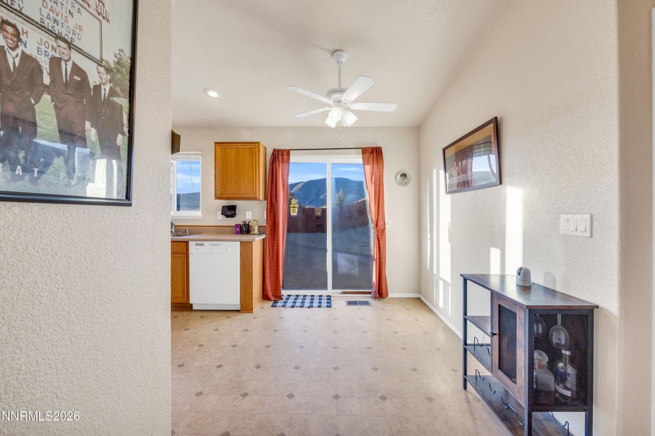 17391 Desert Lake Drive, Reno, NV 89508 Photo